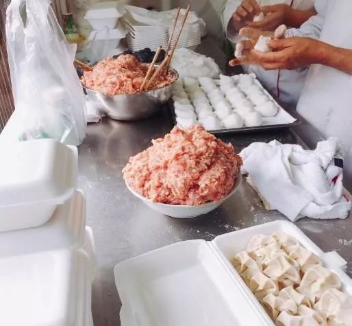 上海最销魂的20碗馄饨 鲜肉之美，一口入魂